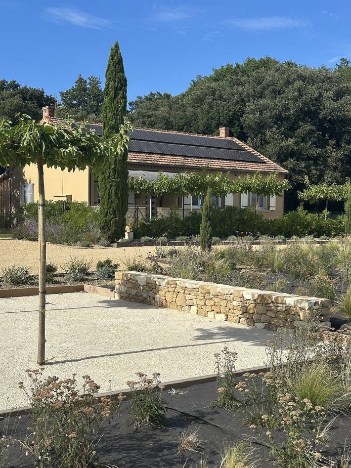 Gîte pour 6 personnes, avec piscine, adapté aux familles à Bouchet - 2