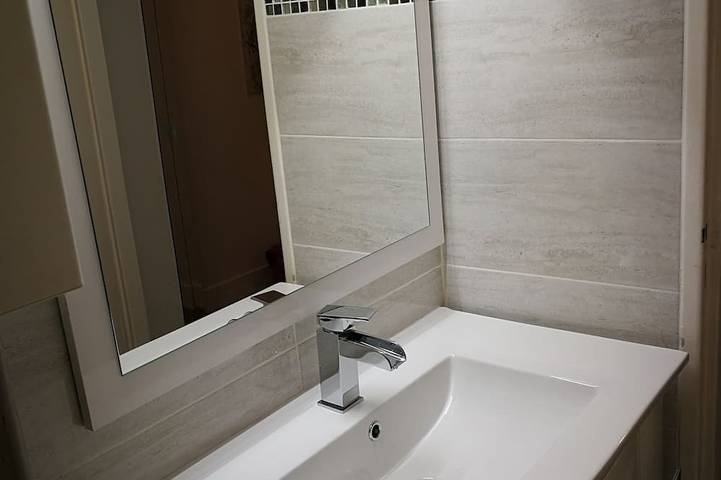 Apartamento entero, Bienvenido al pequeño nido encaramado in La Courneuve, Sena-Saint Denis