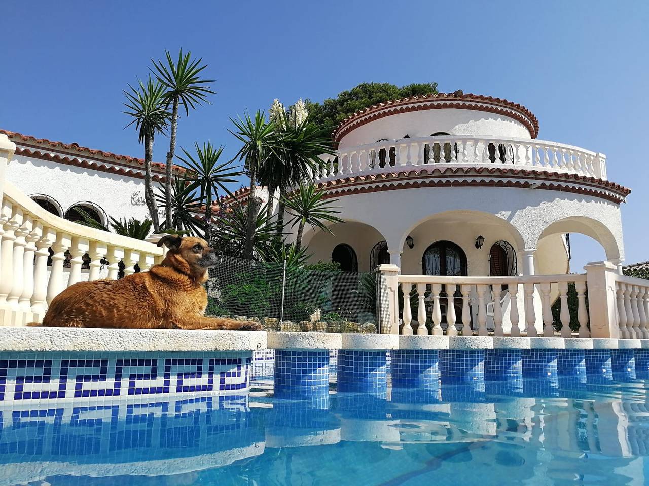 Holiday Home 'Paraiso Para 4' with Shared Pool, Wi-Fi and Air Conditioning in Mont-roig del Camp, Costa Dorada