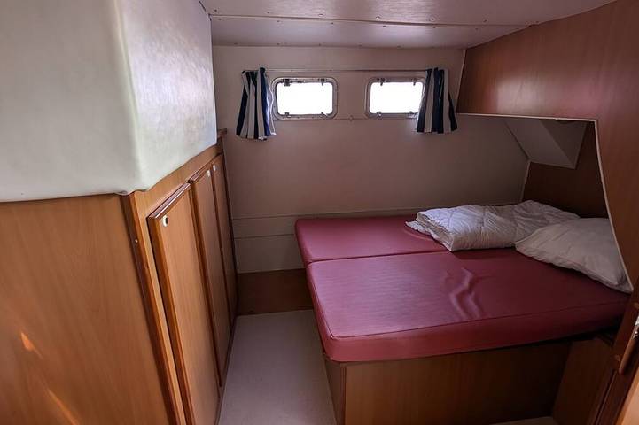 Péniche pour 8 personnes à Luzech - 2