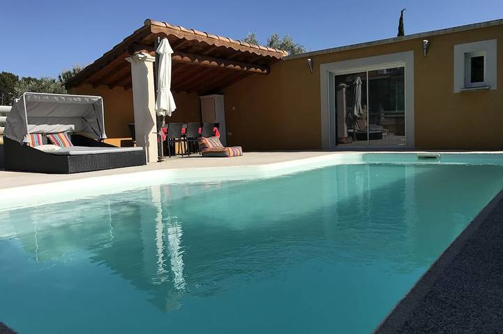 Appartement de vacances pour 2 personnes, avec Terrasse ainsi que Jardin et Piscine