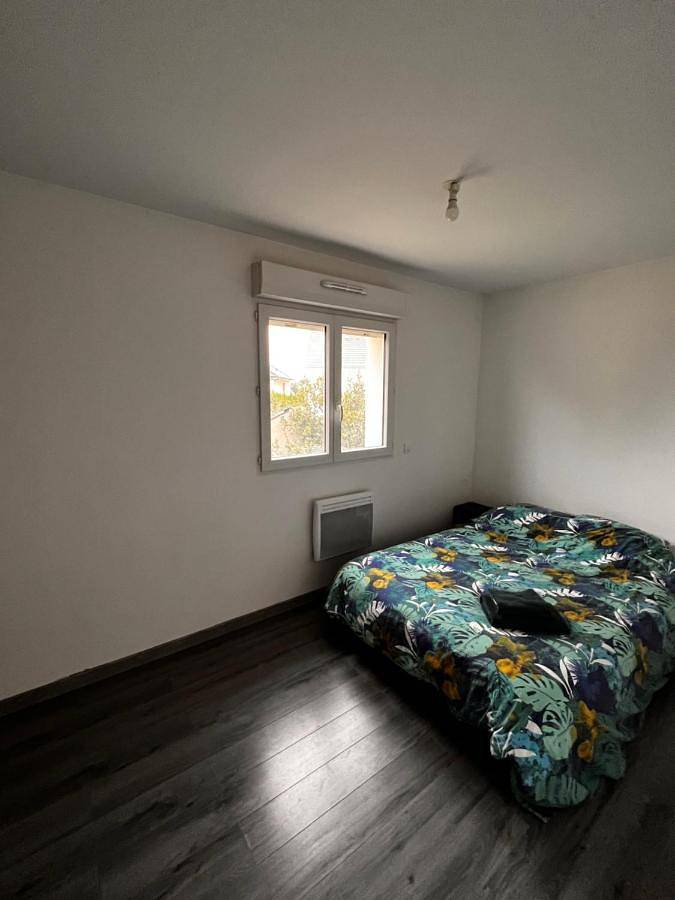 Appartement entier, Appartement avec 2 chambres proche Orly in Saint-Michel-sur-Orge, Essonne