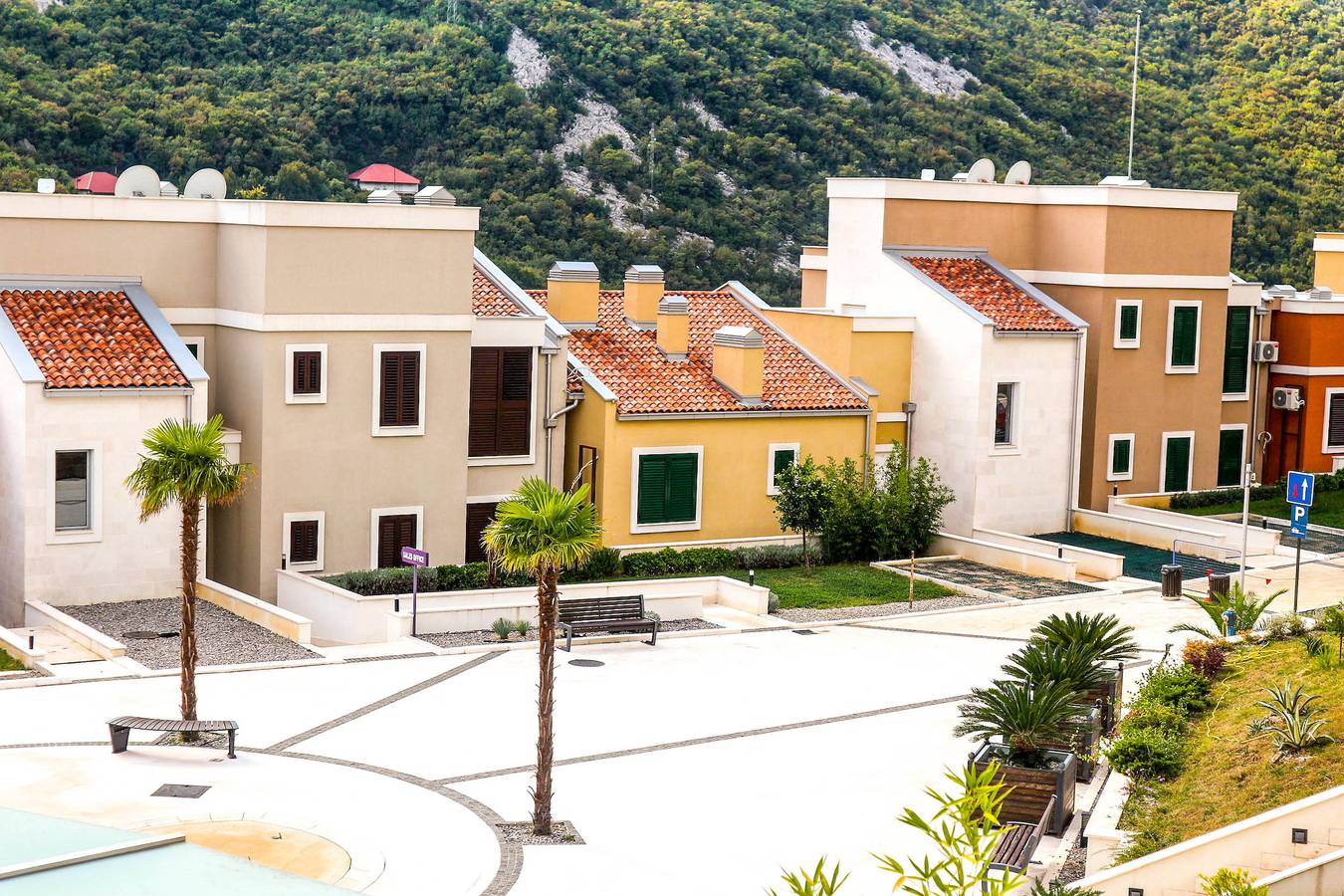 Appartement de vacances entier, Appartement de vacances pour 4 personnes avec balcon in Donji Morinj, Bay of Kotor
