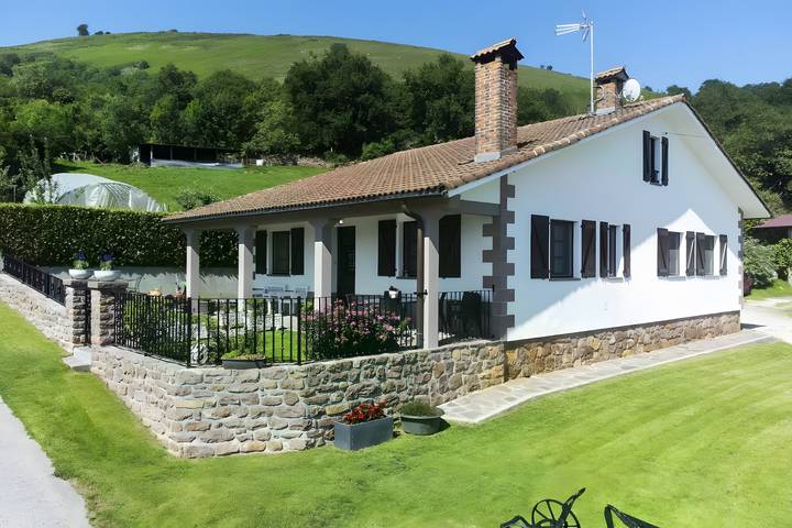 Chalet para 6 personas, con Jardín