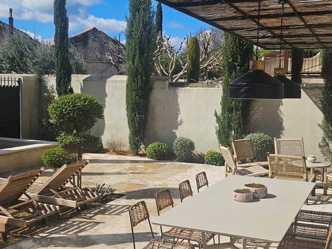 Village house with private pool in Saint-Rémy in Saint-Rémy-de-Provence, Arles region