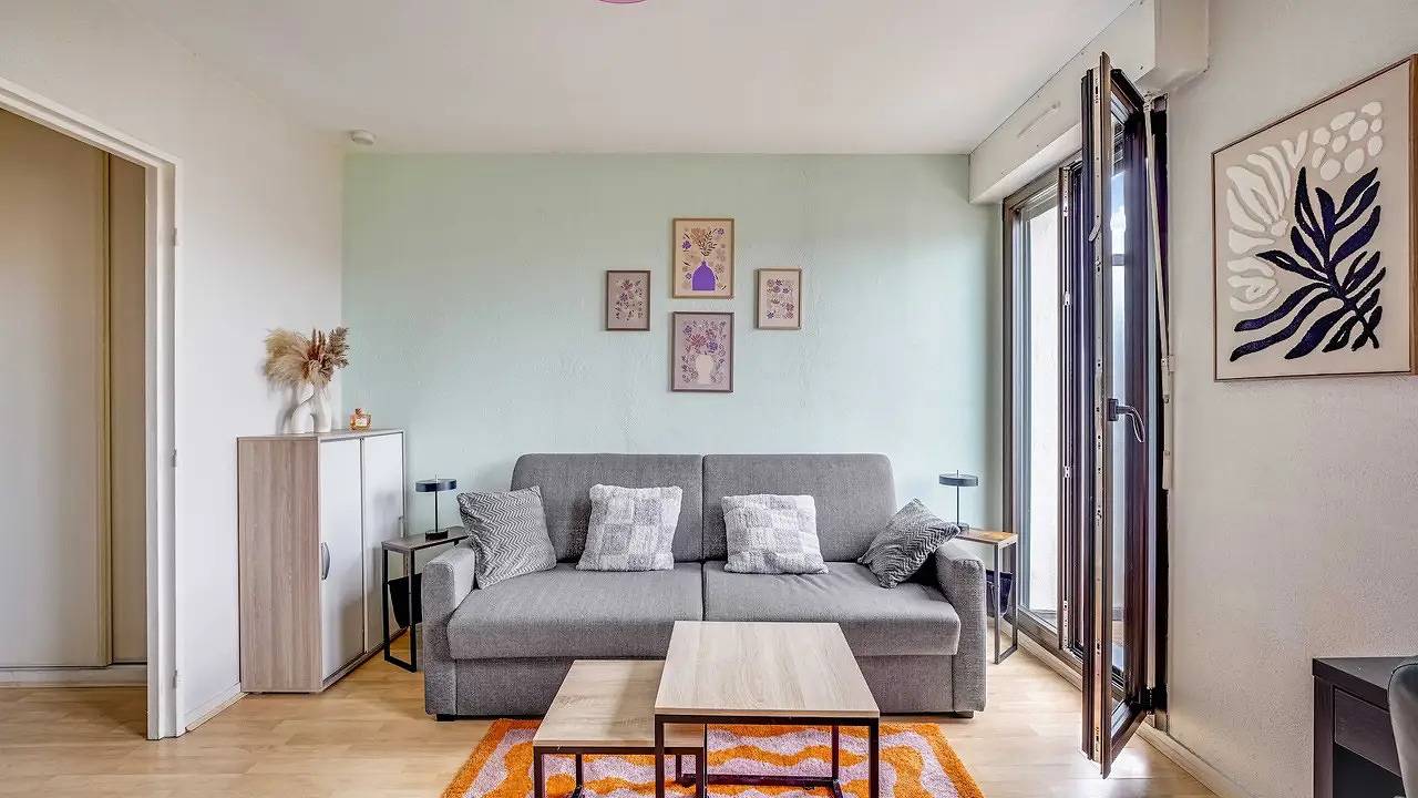 Ganzes Studio, Studio für 2 Personen (29 m²) in Courbevoie, Hauts-de-Seine
