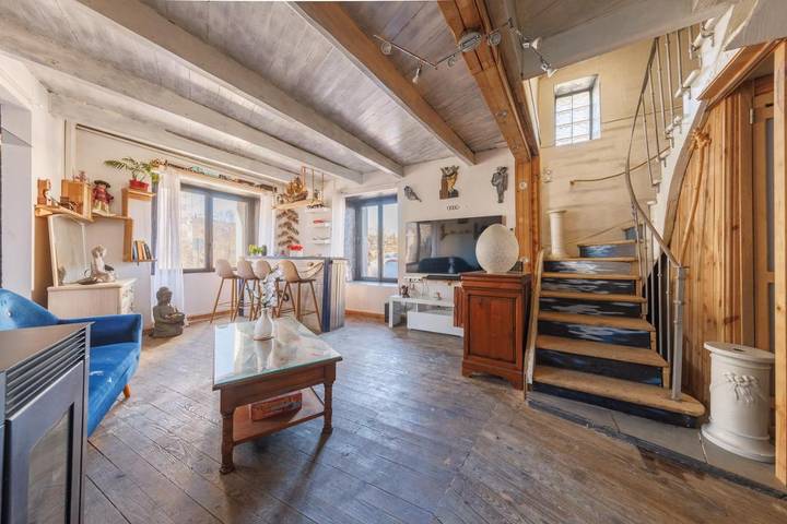 Location de vacances pour 6 personnes, avec jardin et terrasse à Arlanc - 2