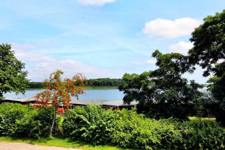 Ferienhaus für 5 Personen, mit Seeblick und Ausblick sowie Garten und Terrasse in Malchow - 4