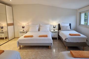 Location De Vacances pour 9 Personnes dans Beaumes-de-Venise, Provence, Photo 4