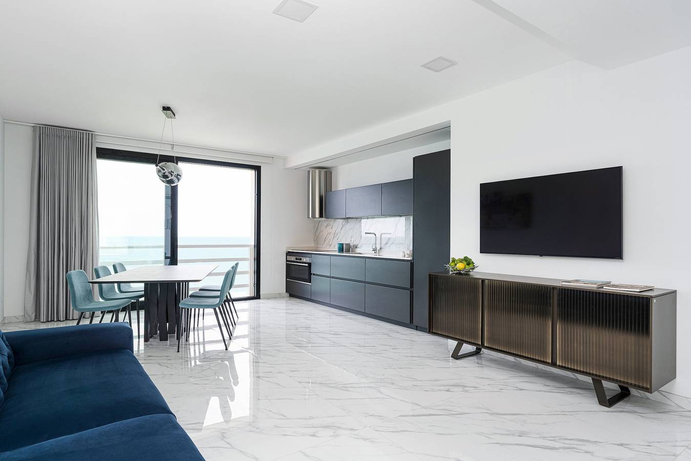 Villa for 8 people with terrace in Spiaggia di Eloro, Lido di Noto