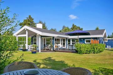 Ferienhaus für 6 Personen, mit Terrasse und Sauna sowie Garten in Lolland-Falster