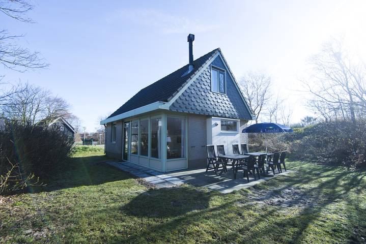 Bungalow für 8 Personen, mit Balkon/Terrasse und Terrasse auf Texel - 2