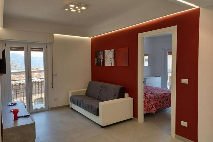 Apartment for 4 people, with balcony/terrace in Taormina