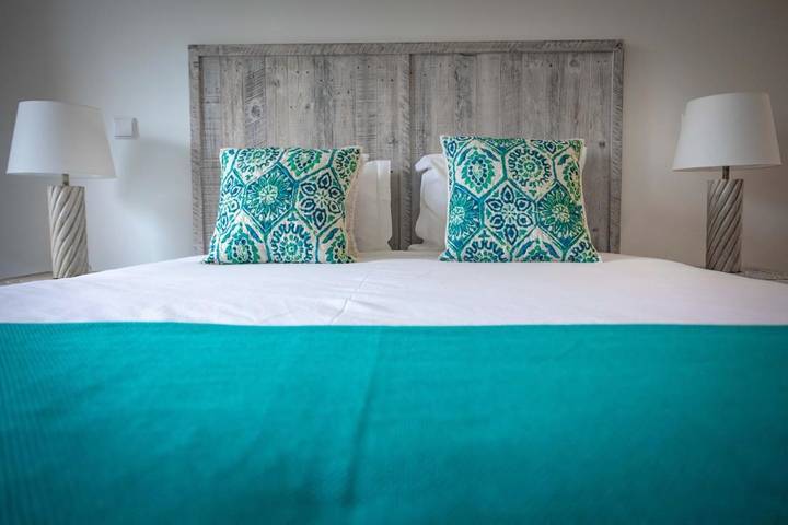 Ferienanlage für 4 Personen, mit Garten und Sauna sowie Pool in Portugal - 2