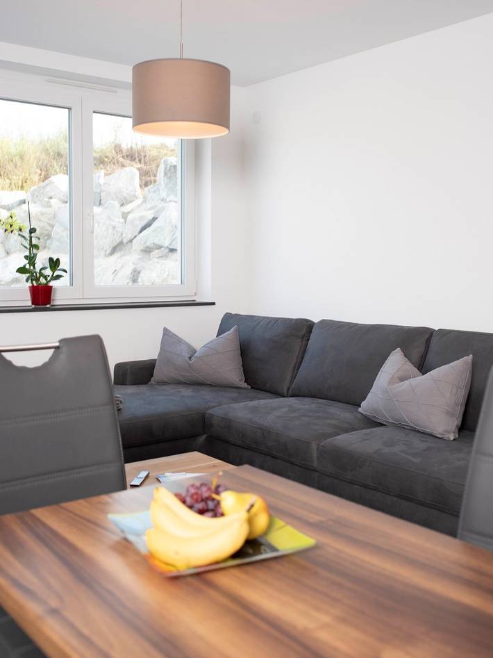 Hel lejlighed, Apartment 'Bantlehof' with Mountain View, Private Terrace and Wi-Fi in Niedereschach, Central Black Forest