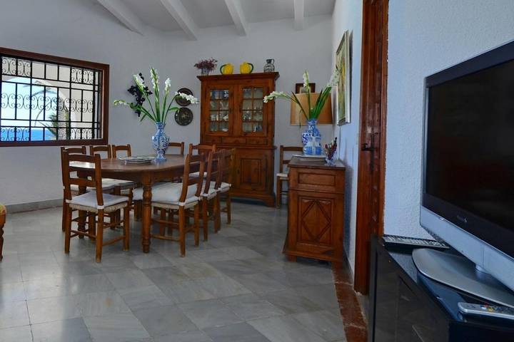 Casa rural para 10 personas, con jardín además de piscina y vistas en Cuevas del Almanzora - 2