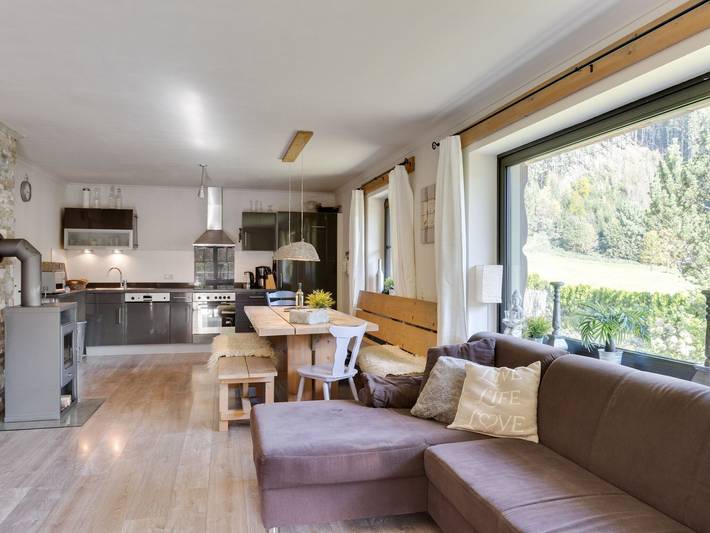 Ferienhaus für 6 Personen, mit Balkon und Terrasse sowie Garten in Leogang