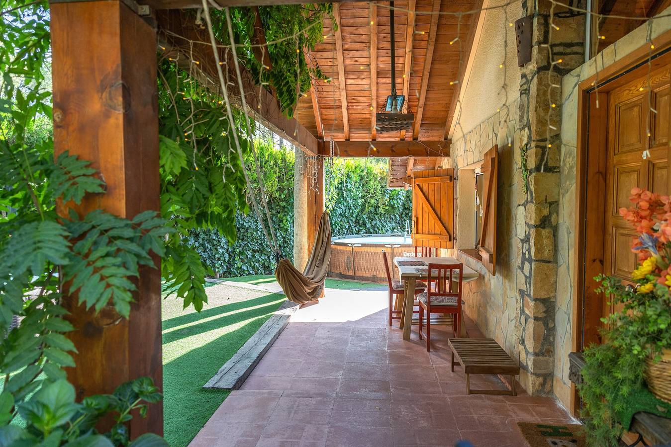 Landelijke cabaña 'La Casita de la Font del Bosc' met Spa – Volledig huis, foto 7
