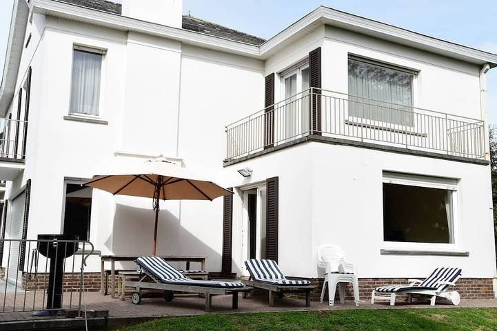 Ferienhaus für 12 Personen, mit Garten und Balkon, mit Haustier