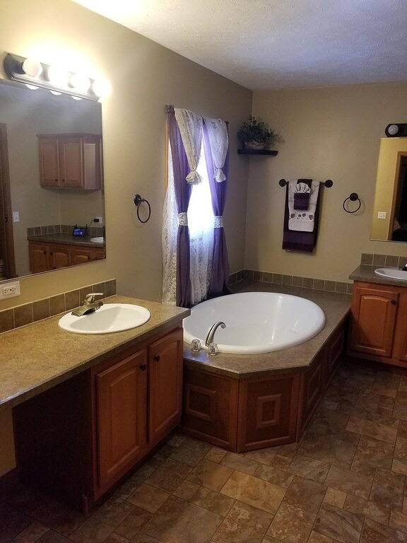 Vacation house for 12 people, with yard and terrace in Keystone (SD)