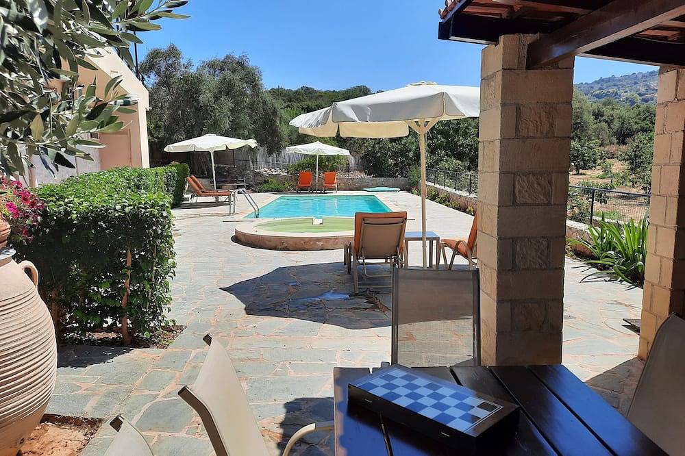 Hidden treasure in a traditional Cretan village in Armeni, Chania und Umgebung