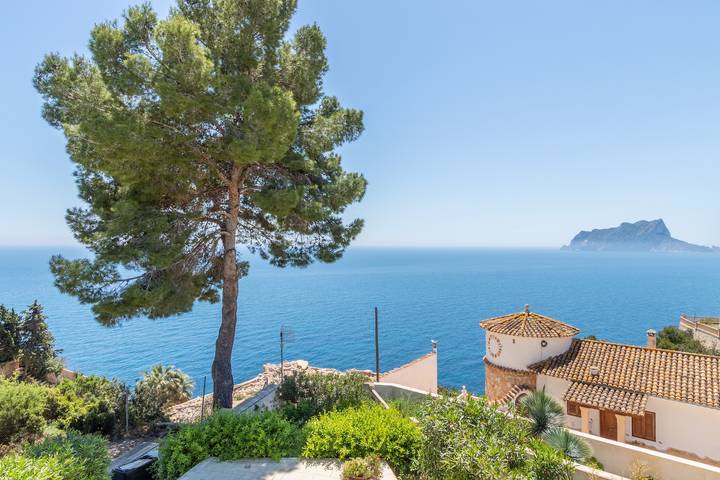 Villa pour 6 personnes, avec jacuzzi et jardin à Benissa - 3