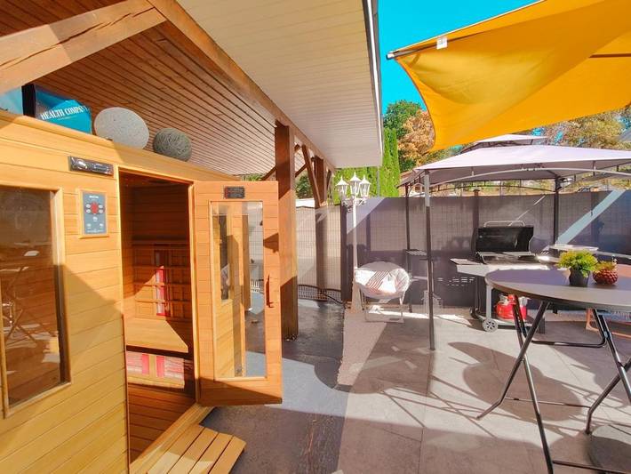 Gîte pour 8 personnes, avec Balcon et Jacuzzi ainsi que Terrasse et Sauna à Dommartin-lès-Remiremont - 4