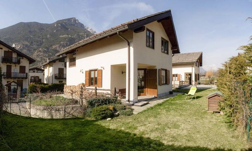 Chambre d’hôte pour 5 personnes, avec jardin ainsi que terrasse et vue, animaux acceptés à Oulx - 2