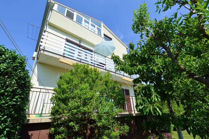 Appartamento per 4 persone, con giardino a Premantura