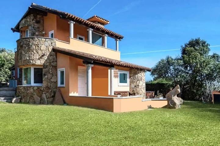 Ferienhaus für 8 Personen, mit Garten und Pool