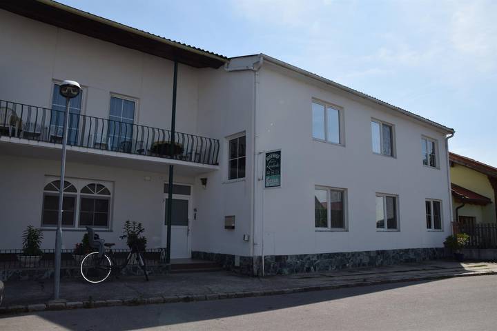 Ferienwohnung für 3 Personen, mit Garten und Terrasse am Neusiedler See - 2