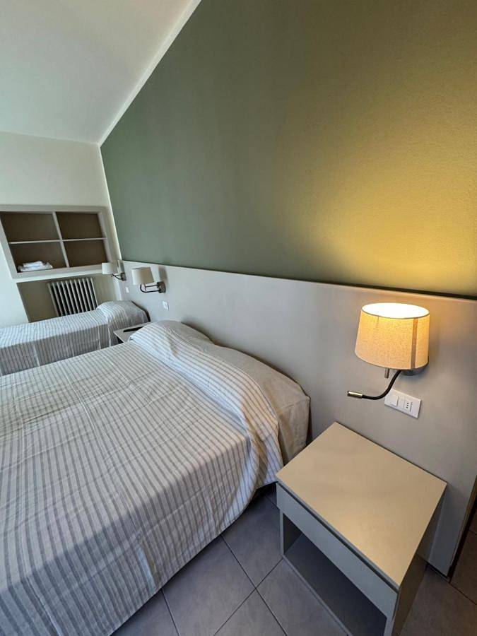 Hôtel pour 2 personnes, avec vue ainsi que jardin et vue sur le lac, animaux acceptés à Malcesine - 3