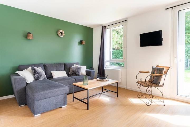 Location de vacances pour 6 personnes, avec jardin et terrasse à Asnières - 2