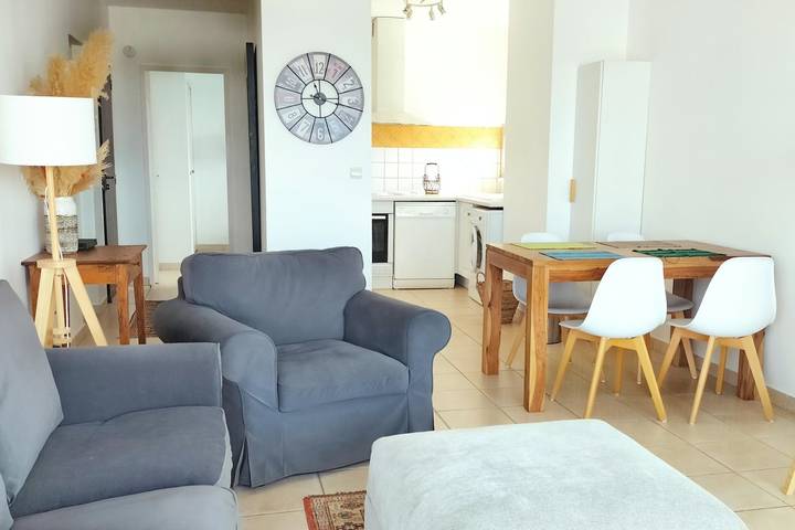 Gîte pour 4 personnes, avec balcon, adapté aux familles dans Plage de Bonne Grace - 2