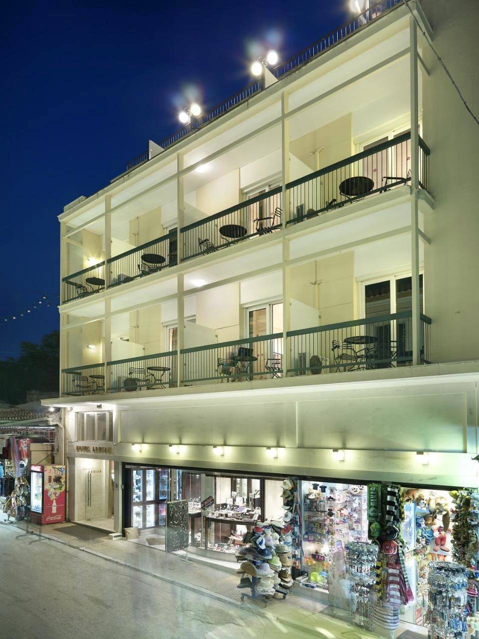 Adrian Hotel in Section centrale d'Athènes, Athènes