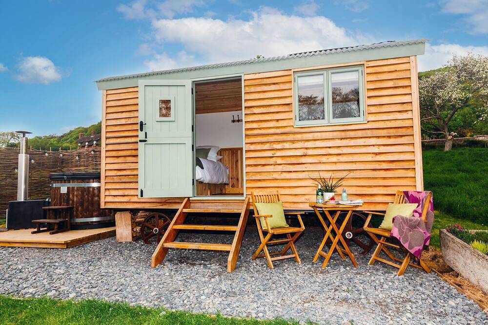 Entire apartment, Bramley Hut near Allerford in Selworthy, Somerset