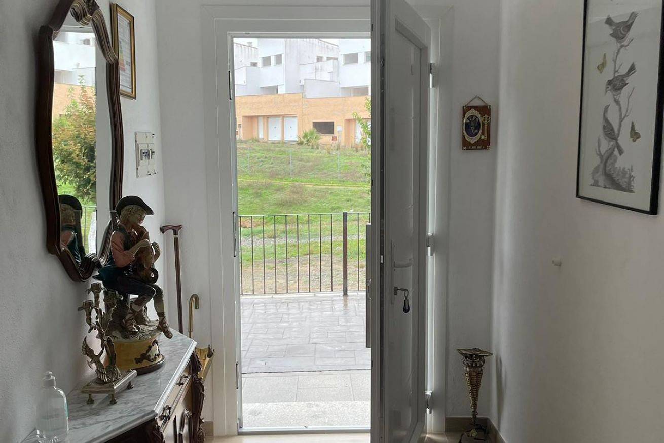Ganze Wohnung, Casa de pueblo con encantó in El Garrobo, Sevilla Provinz