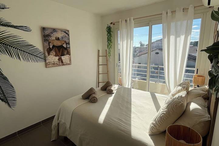 Gîte pour 2 personnes dans Office De Tourisme De Villeneuve Loubet - 2