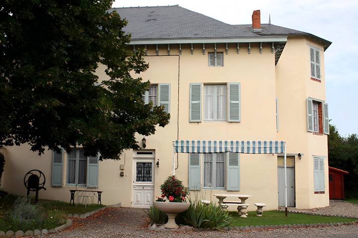 Chambre d’hôte pour 2 personnes, avec jardin dans Allier - 2