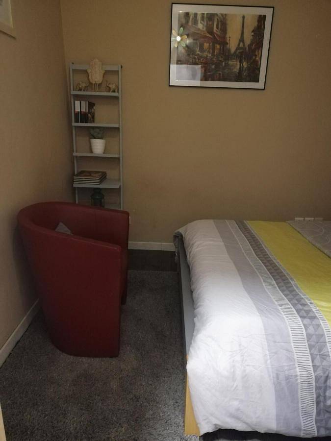Gîte pour 4 personnes, avec terrasse ainsi que piscine et vue à Plombières-lès-Dijon - 3