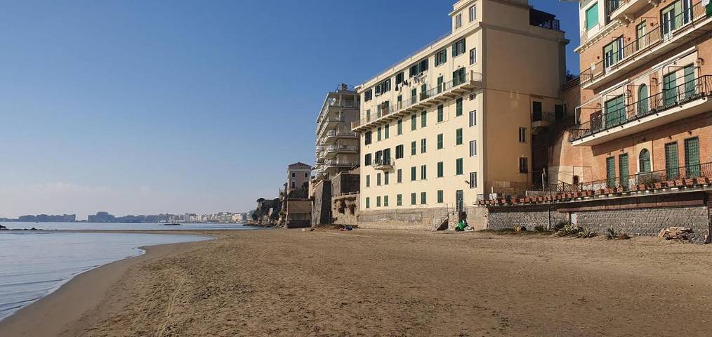 Ferienwohnung für 4 Personen, mit Ausblick und Terrasse - 1