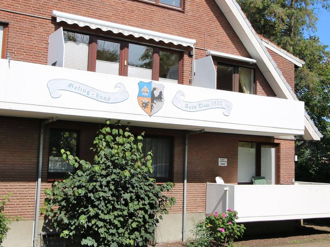 Ganze Ferienwohnung, Badestraße 80, Whg. 1, Goting Hus - Ferienwohnung im Hochparterre,  2- Zimmer mit ca. 40 m² Wohnfläche und Ostbalkon in Wyk auf Föhr (Stadt), Wyk auf Föhr