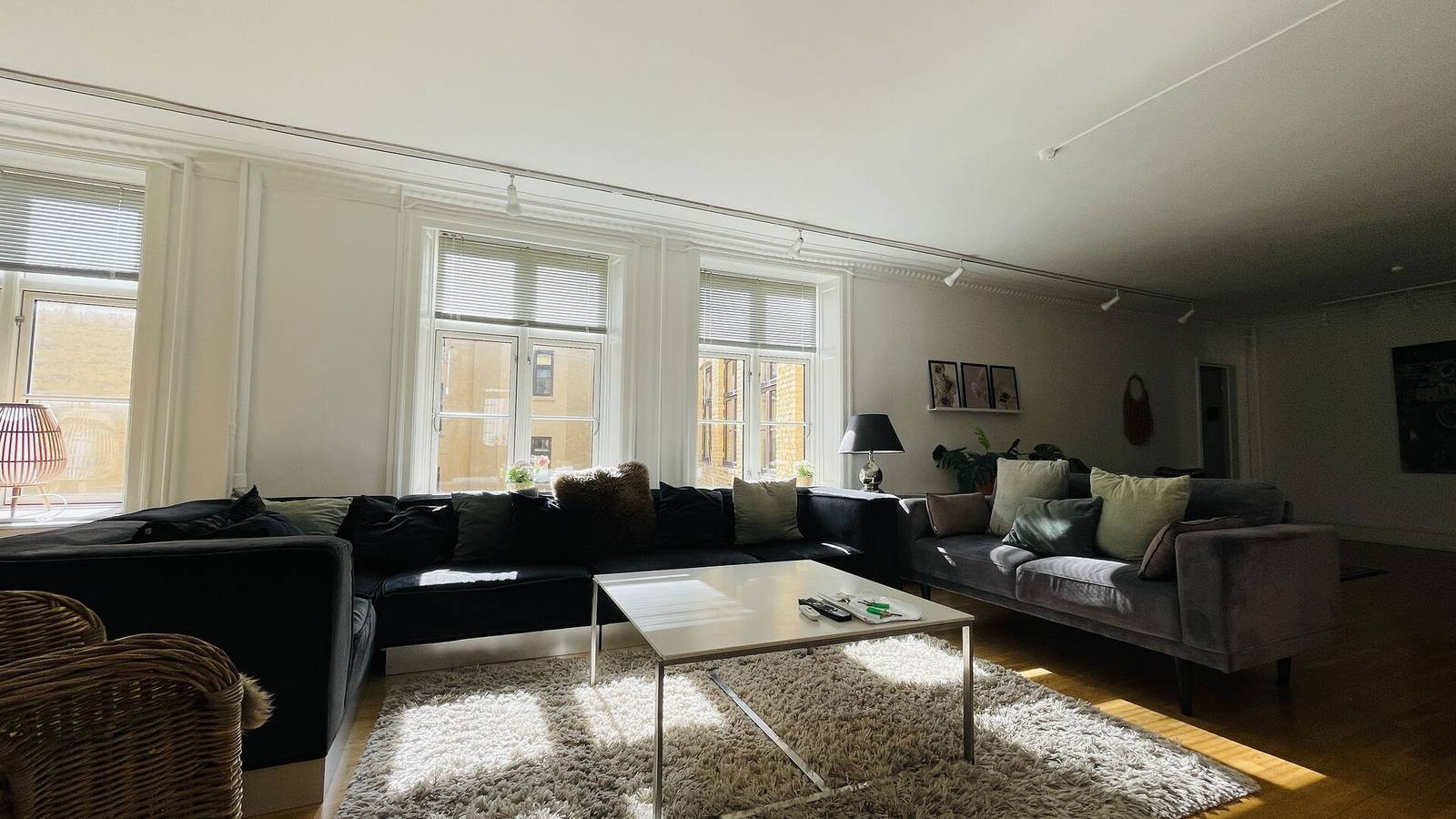 Entire apartment, Super Central - Inner City - 6 Bedrooms - Super Central - Inner City - 6 Bedrooms - Huge Apa in Copenhagen City, Copenhagen