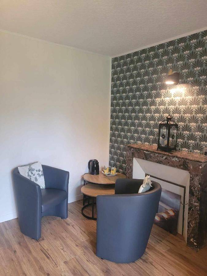 Maison d’hôte pour 2 personnes, avec piscine ainsi que jardin et vue dans la Manche - 3