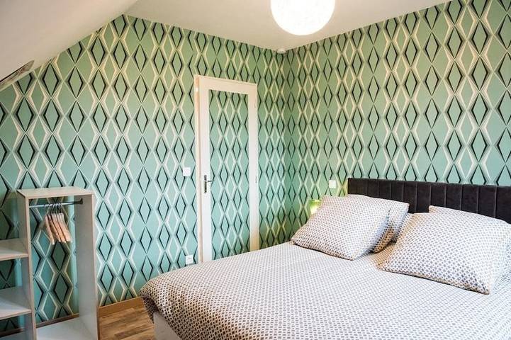 Location de vacances pour 6 personnes, avec terrasse et jardin à Mondrepuis - 4