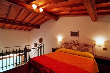 Agriturismo per 4 Persone in Castelfranco di sopra, Castelfranco Piandiscò (comune), Foto 1