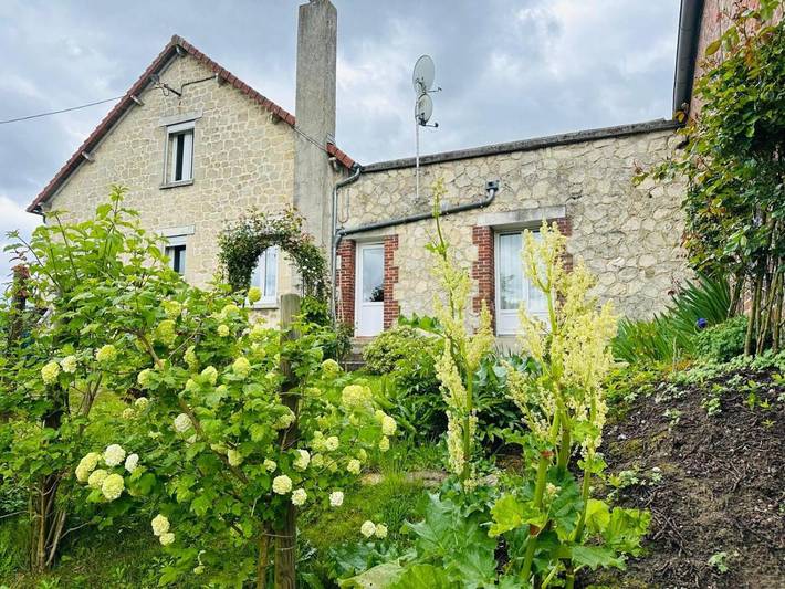 Location de vacances pour 10 personnes, avec Terrasse et Jardin à Coucy-le-Château-Auffrique