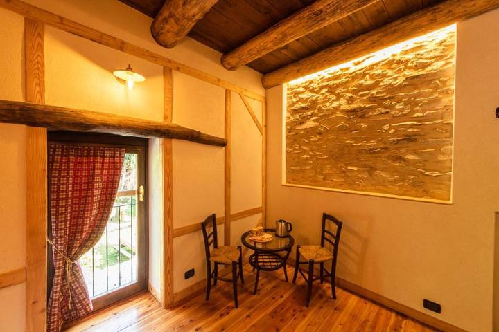 Location de vacances pour 4 personnes, avec jardin et vue ainsi que terrasse et sauna à Chiusa di Pesio - 4