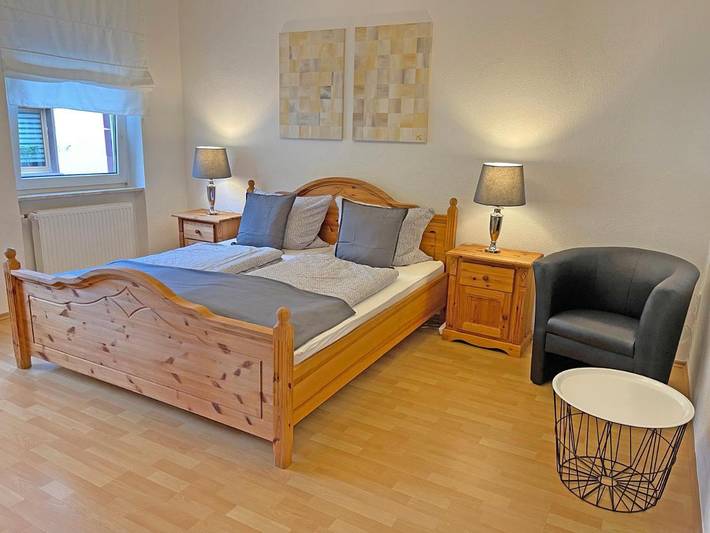 Ferienwohnung für 2 Personen, mit Ausblick und Terrasse in Wolf - 2