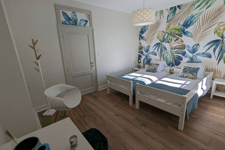 Location de vacances pour 9 personnes, avec jacuzzi et piscine à Belvès-de-Castillon - 2